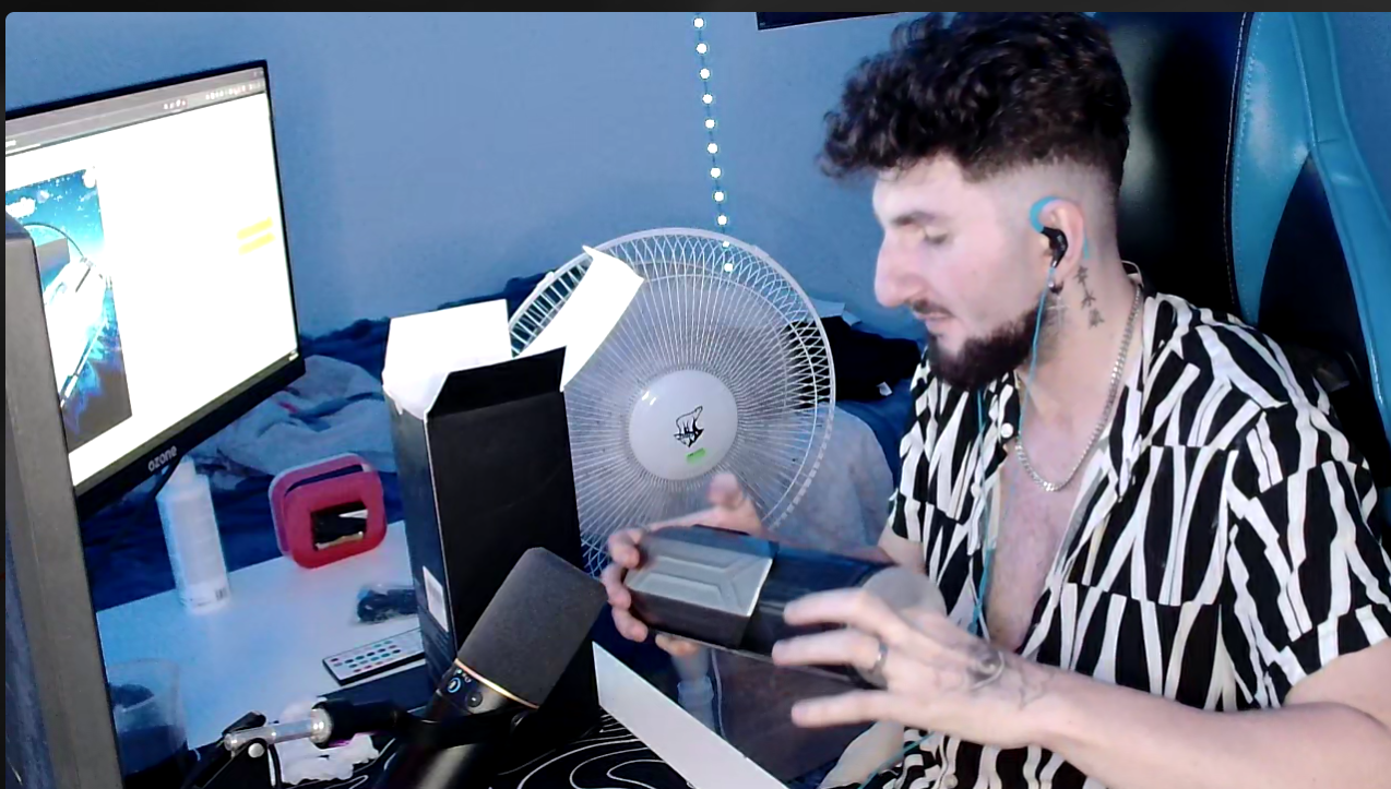 Captura de pantalla 2025-08-02 230142.png